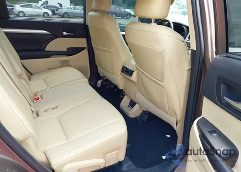 2019 Toyota Highlander Se/Xle from USA, damaged, VIN 5TDJZRFH5KS716369